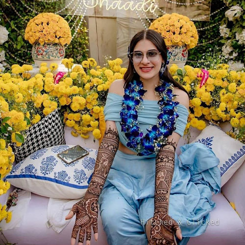 Arun Mehandi Art in mumbai – Professional Bridal & Designer Mehndi Artist Beautiful bridal and designer mehndi design by Arun Mehandi Art in Mumbai